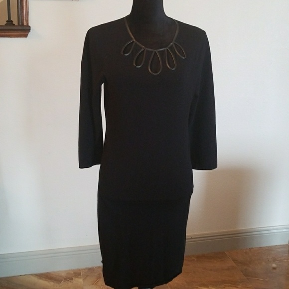 Dress - Picture 1 of 1